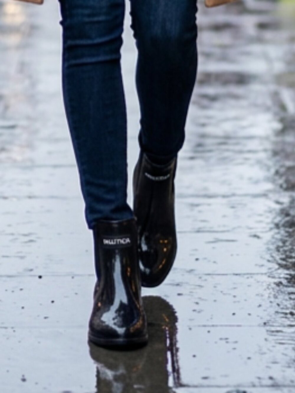 Nautica Shayna Black Glossy Waterproof Ankle Rain Boots Size 10